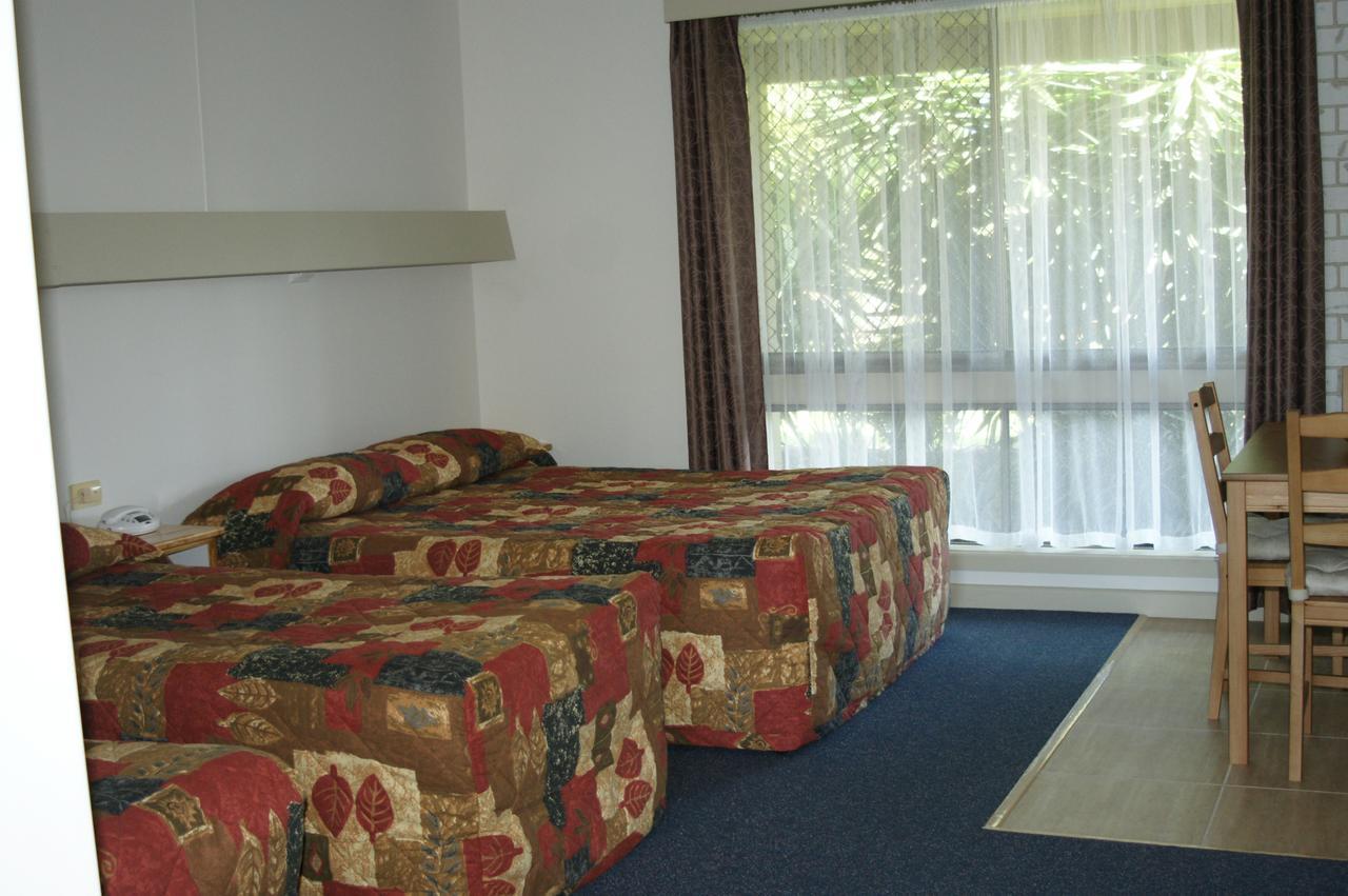 Culcairn Motor Inn Eksteriør billede