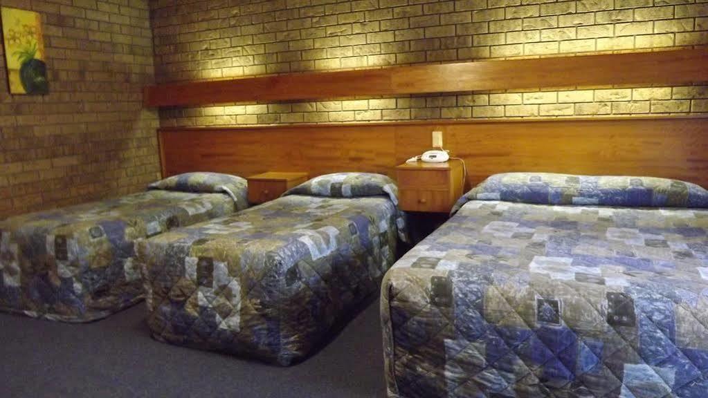 Culcairn Motor Inn Eksteriør billede