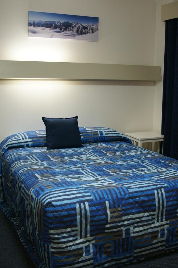 Culcairn Motor Inn Eksteriør billede