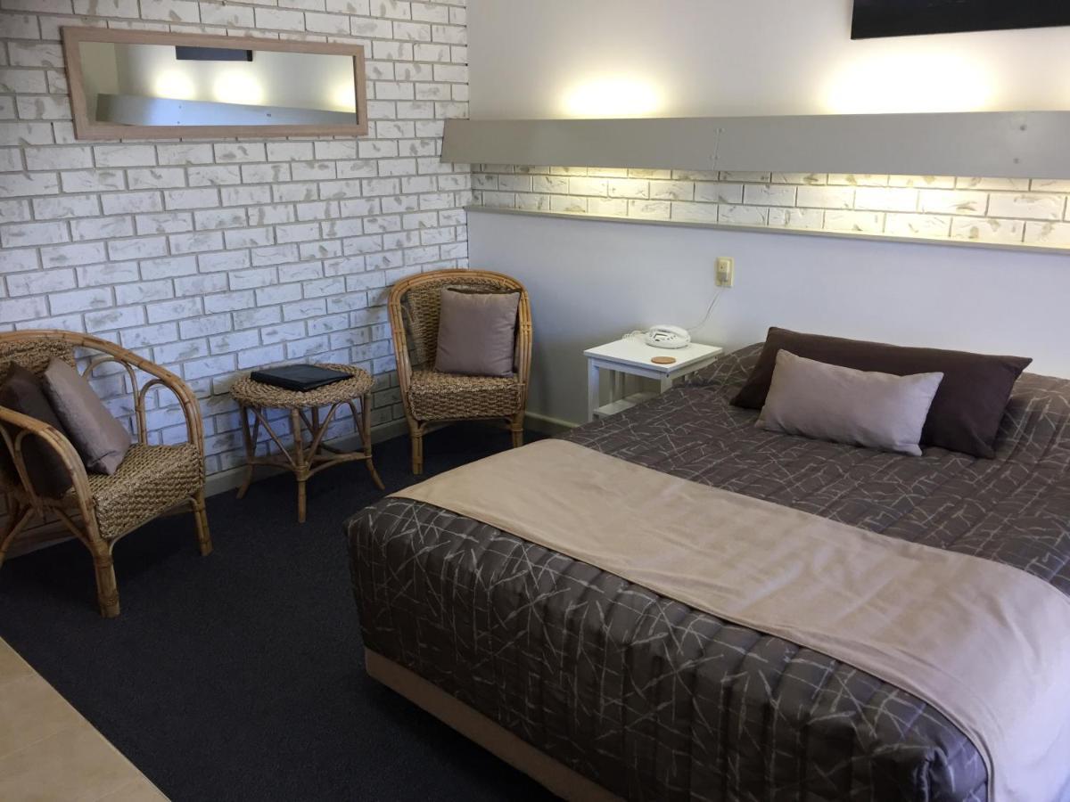 Culcairn Motor Inn Eksteriør billede